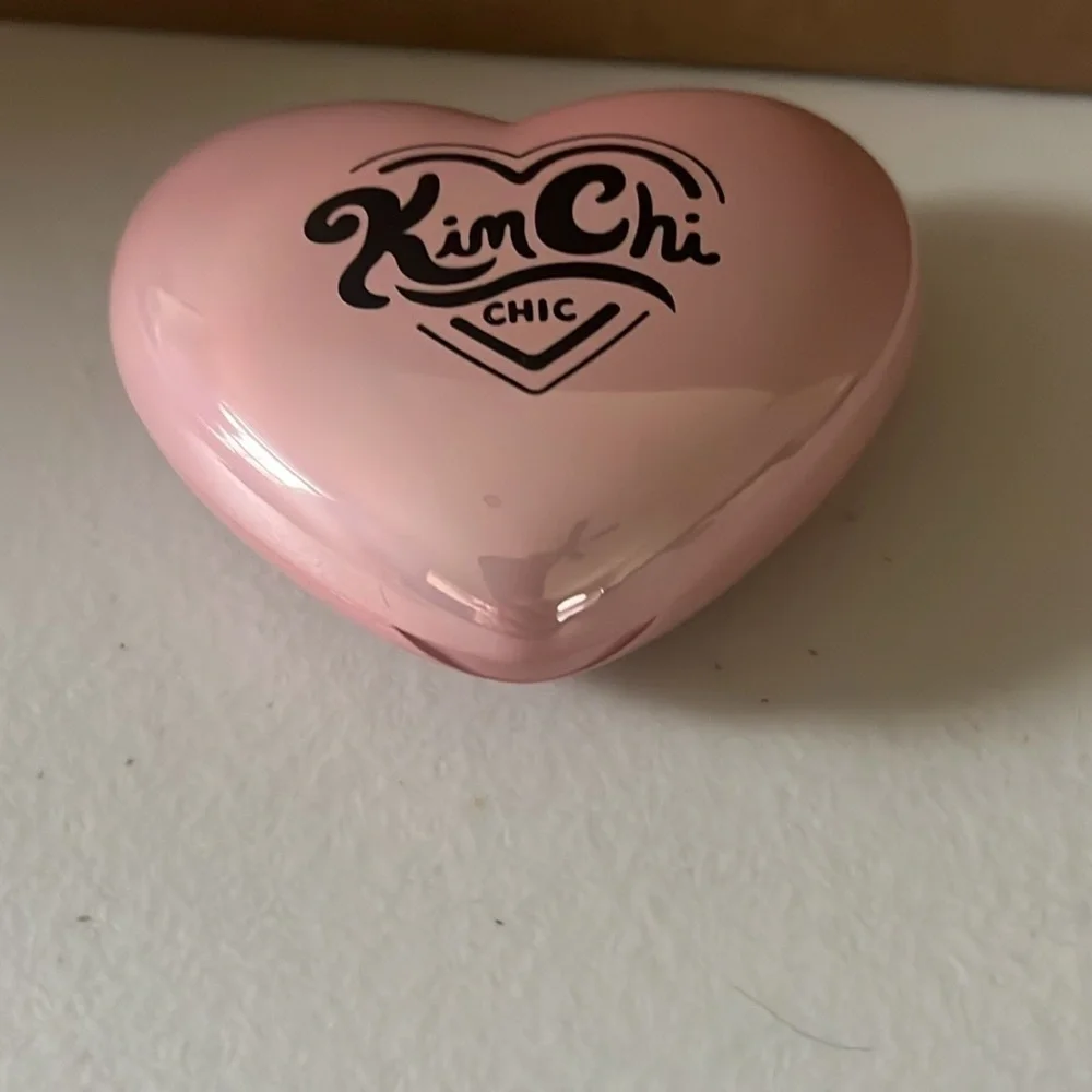KimChi Chic Thailor Blush. New. Makeup. Color is pinky / rose